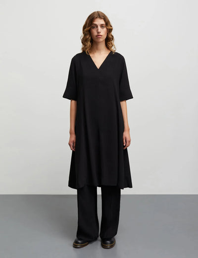 Light Crepe Margot Dress - Black