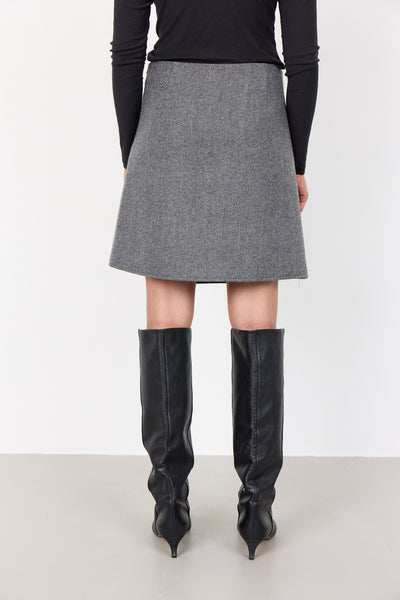 Ikki 1 Skirt - Black Herringbone