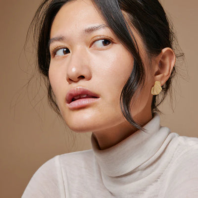 Wave Earrings - Gold Structure
