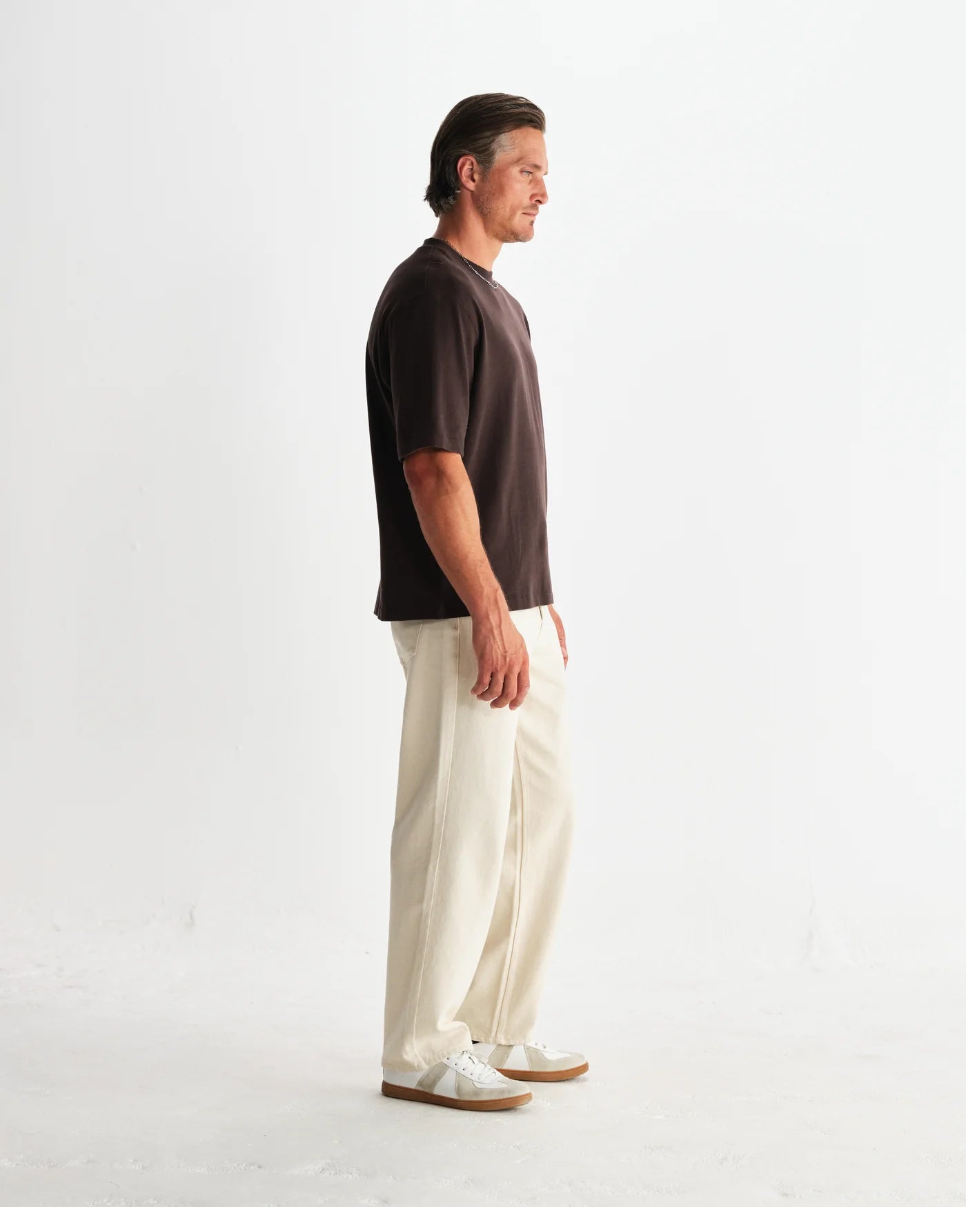Milton Tee - Dark Brown