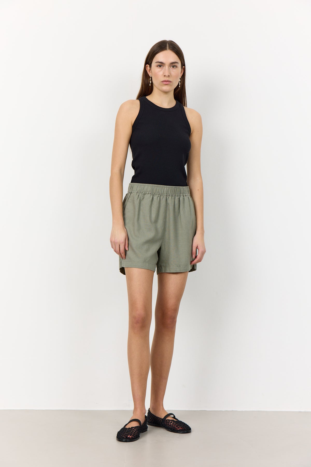 Naja 8 Shorts - Green Spring Moss