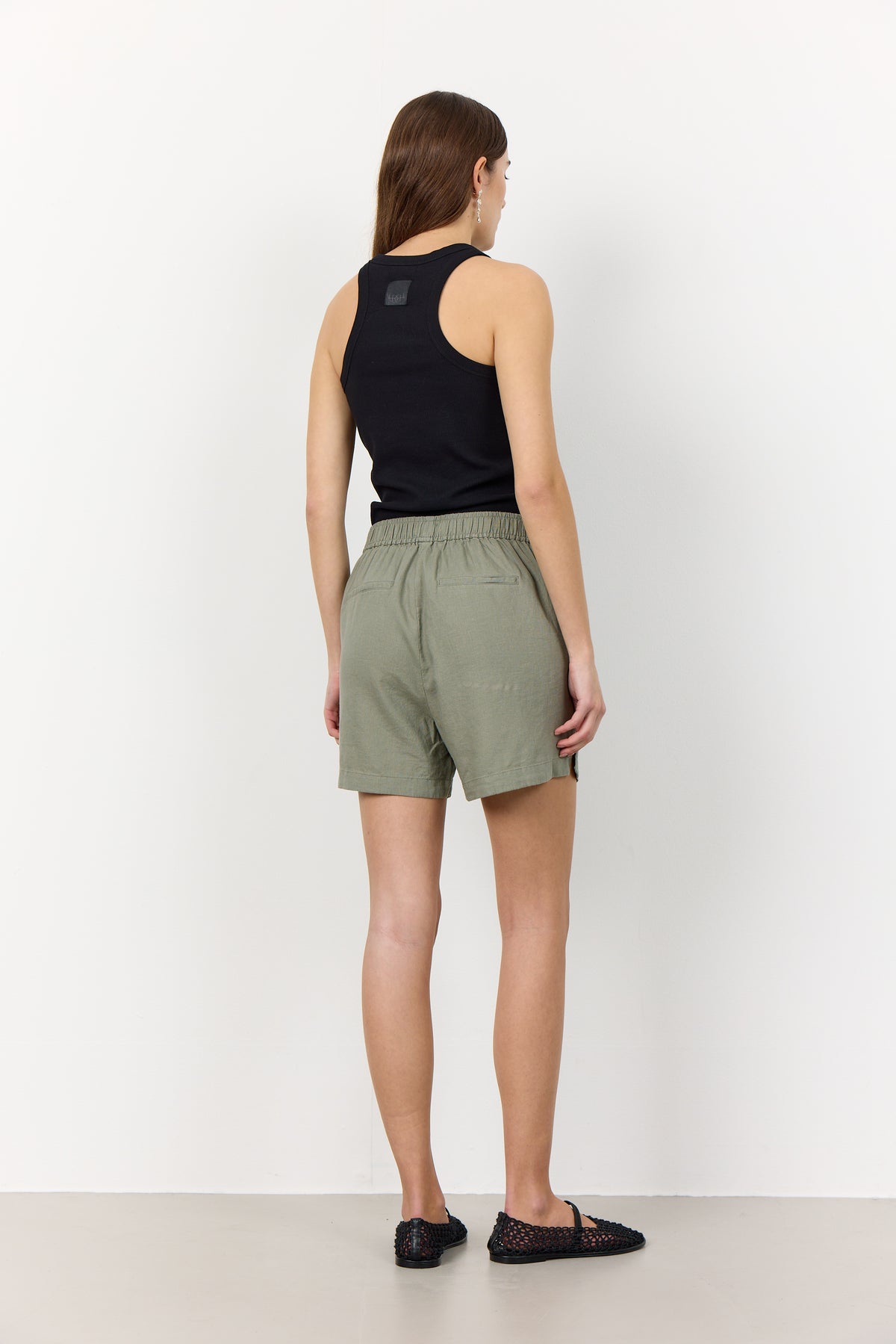 Naja 8 Shorts - Green Spring Moss