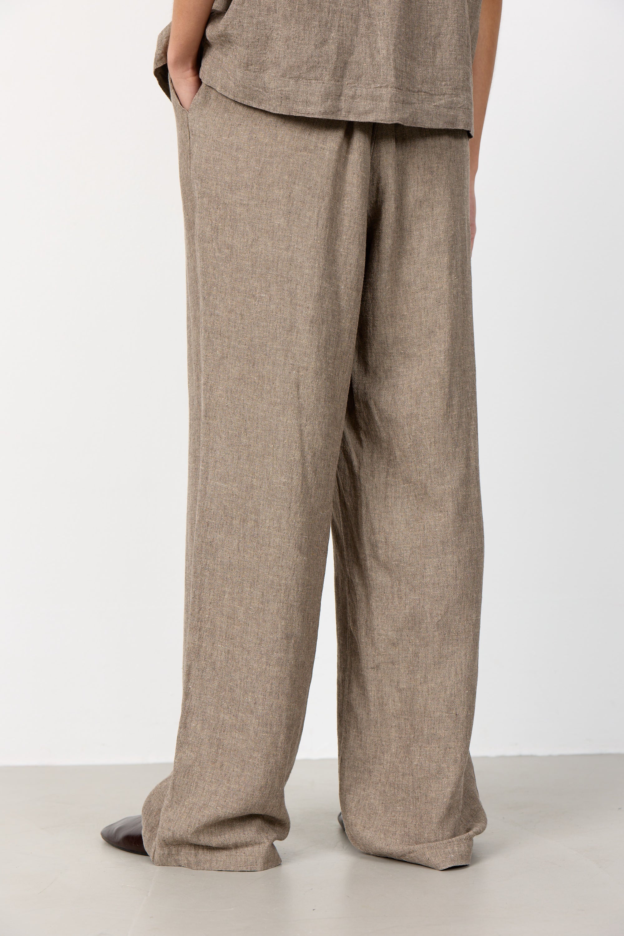 Naja 7 Linen Mix Trousers - Camel