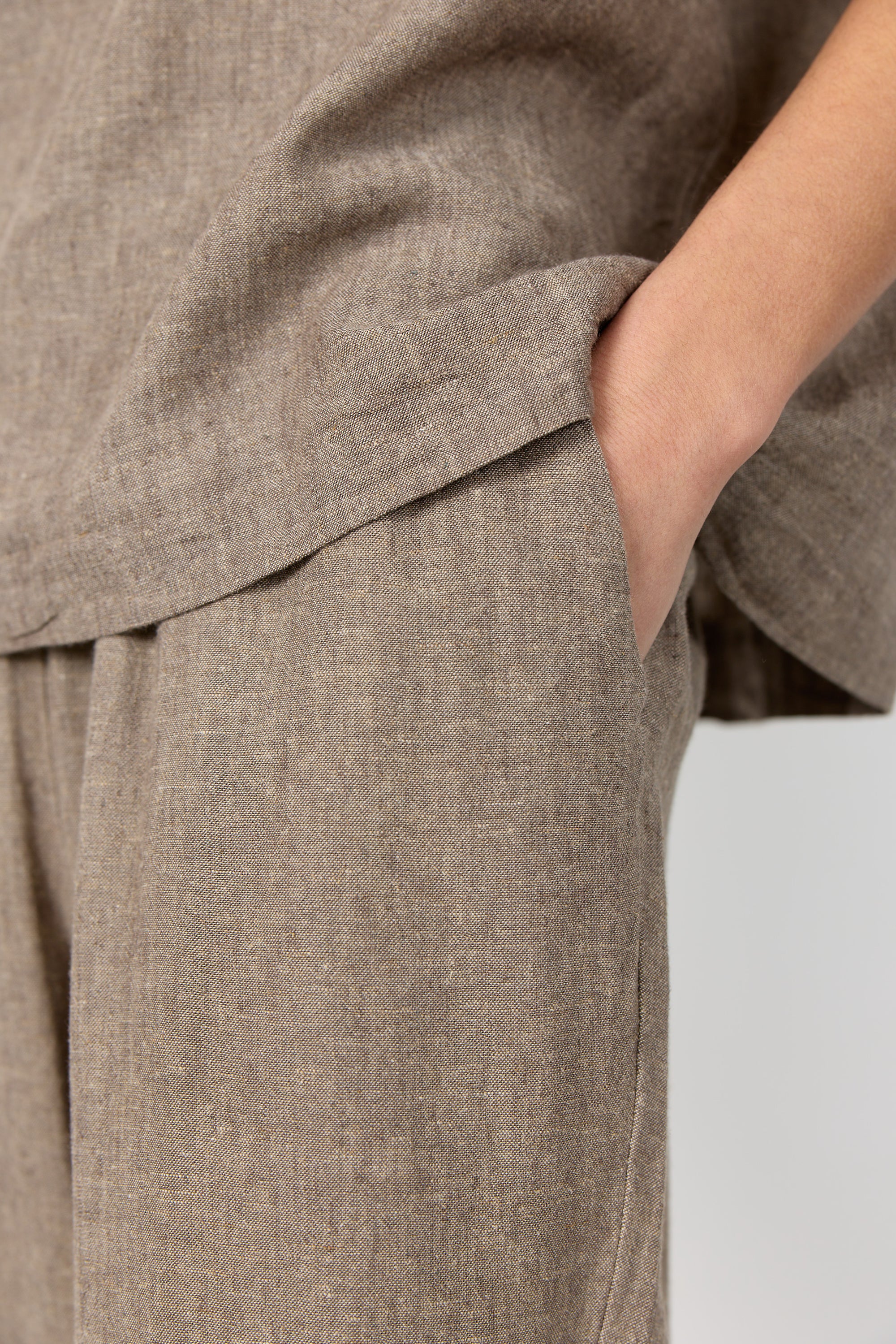 Naja 7 Linen Mix Trousers - Camel
