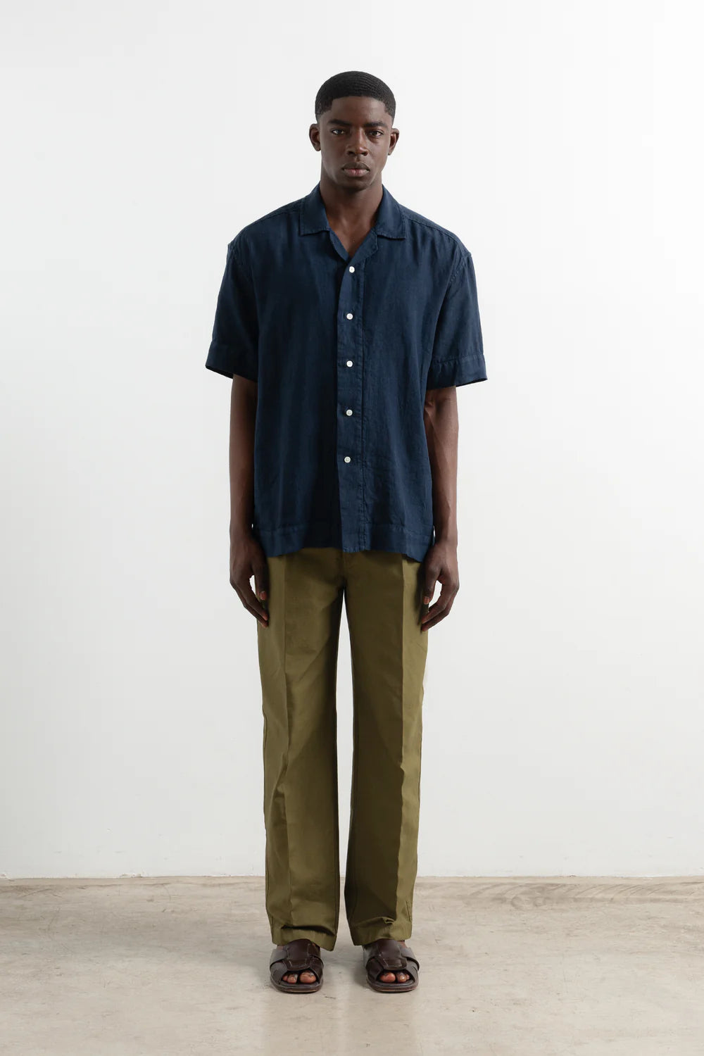 Linen Short Sleeve Shirt - Plain Navy
