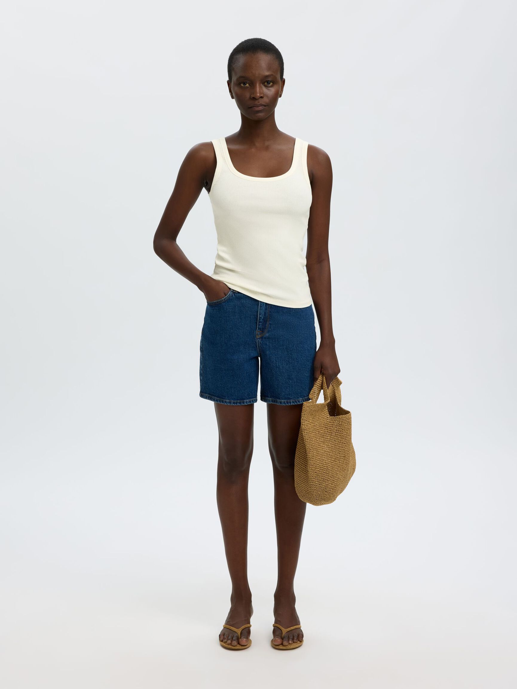 Anna U-Neck Tank - Snow White