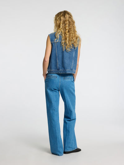 Rie Short Vest - Medium Denim Blue