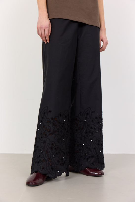 Grolet 6 Pants - Black