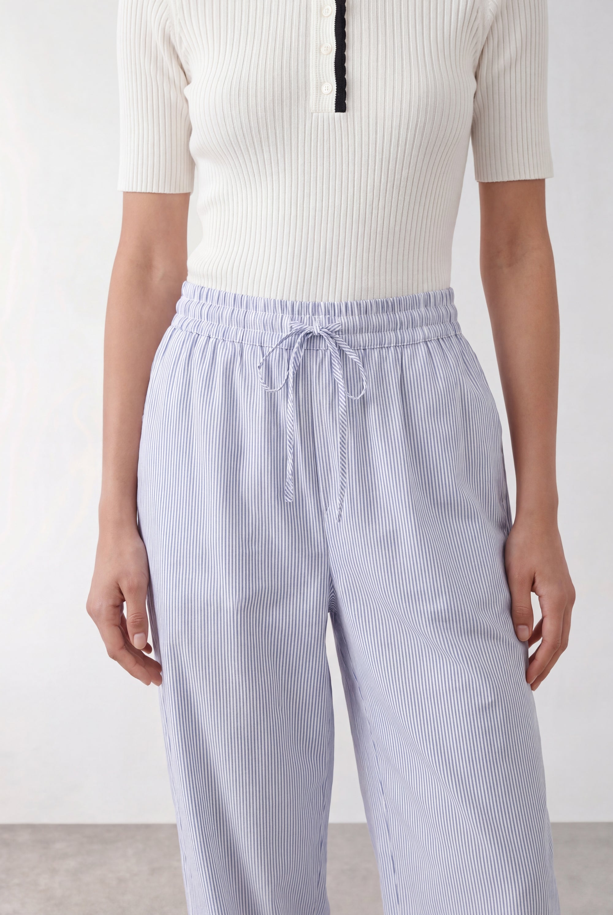 Riss 1 Pants - Blue/White Stripes