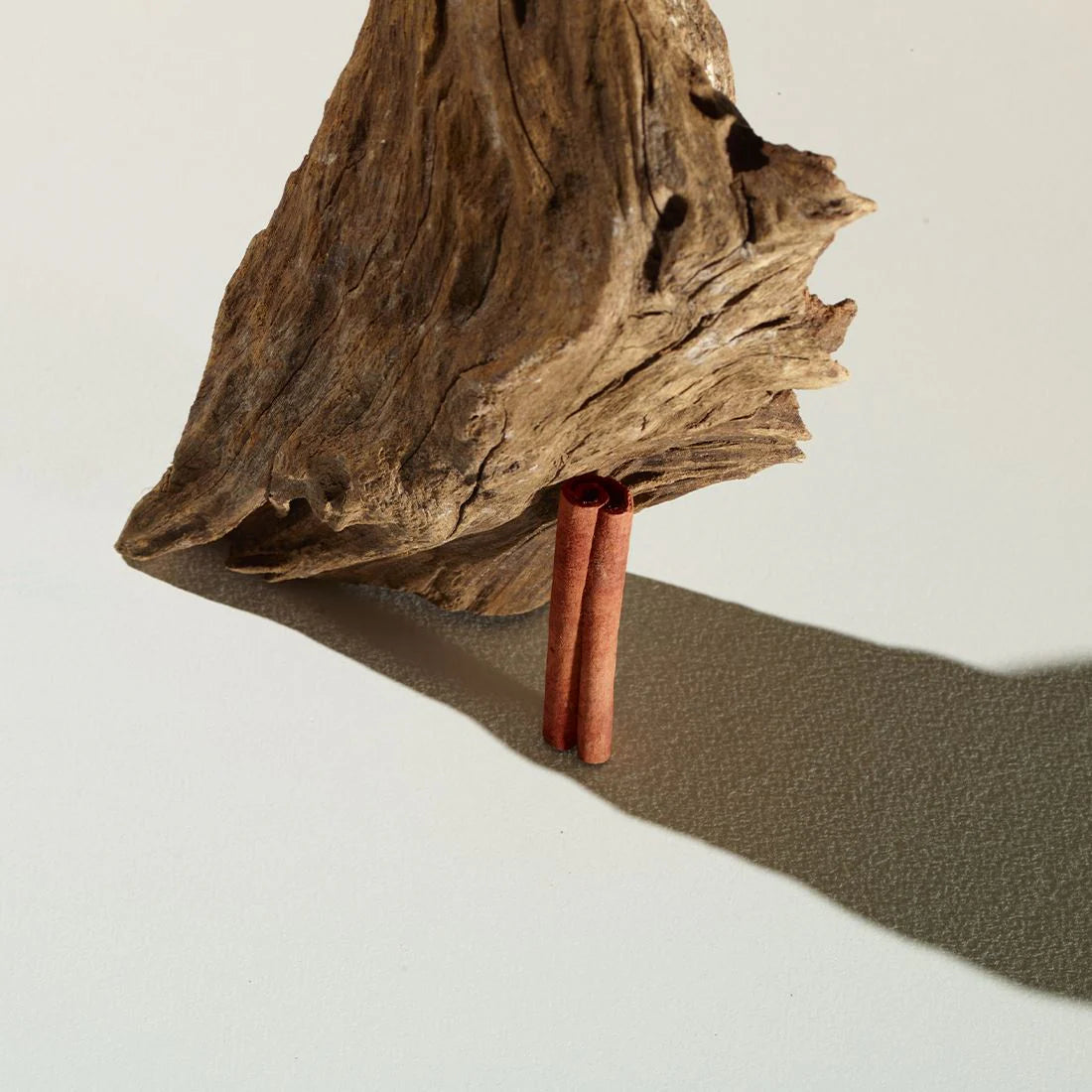 Eau de Parfum 302 (30ML) - Sandalwood, Amber and Iris