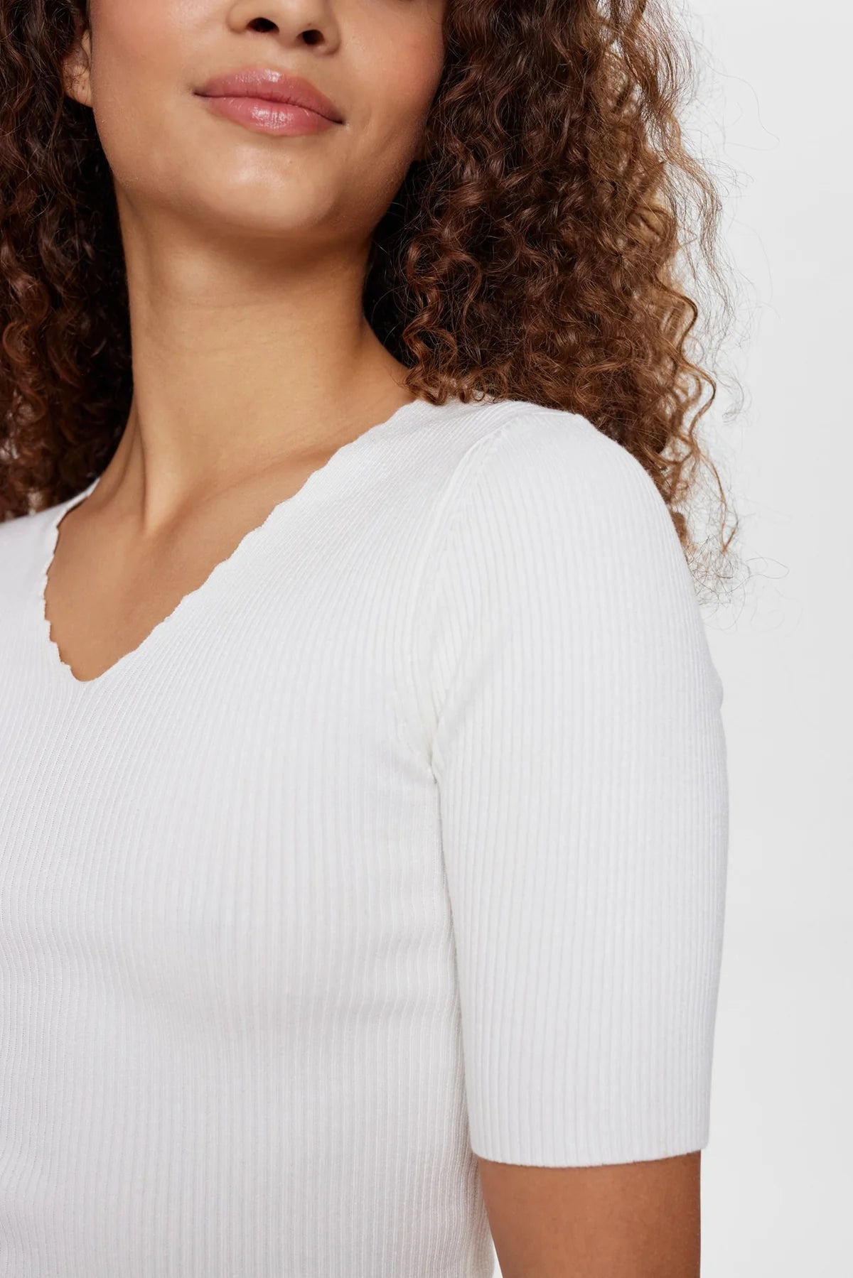 Nuayelet Pullover Cropped - Cloud Dancer