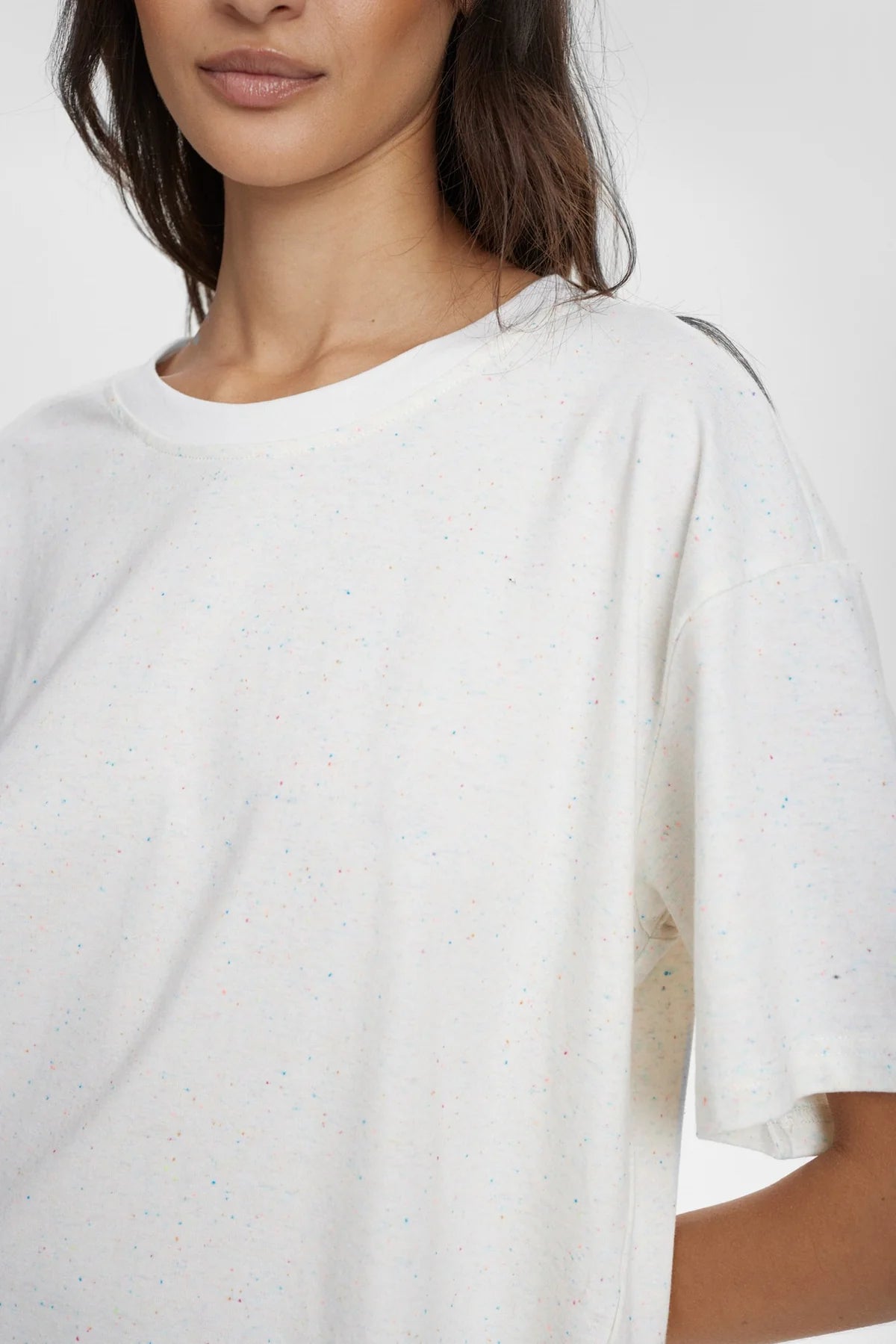 Nuhuby T-Shirts - Cloud Dancer