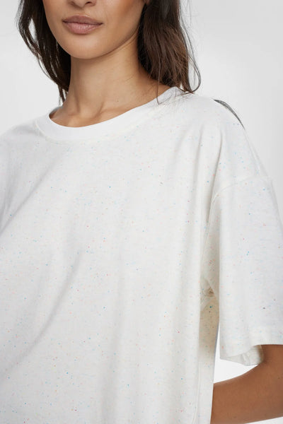 Nuhuby T-Shirts - Cloud Dancer