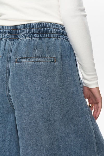 Nuelida Shorts - Snow Washed Denim