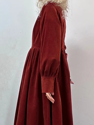 'NO MORE NOBODY' - Michelle Maxi Dress Corduroy - Rust