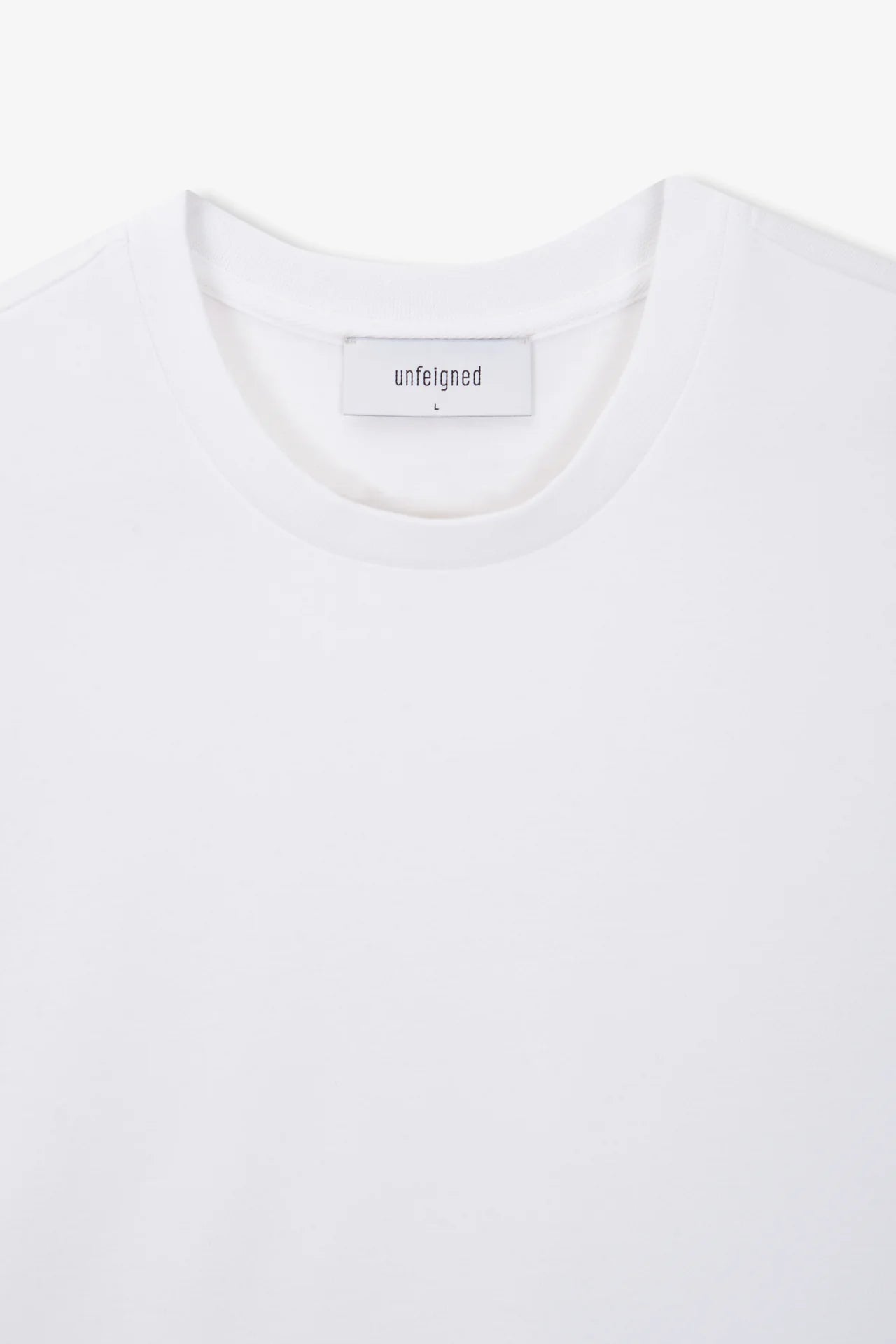 Basic T-Shirt - White