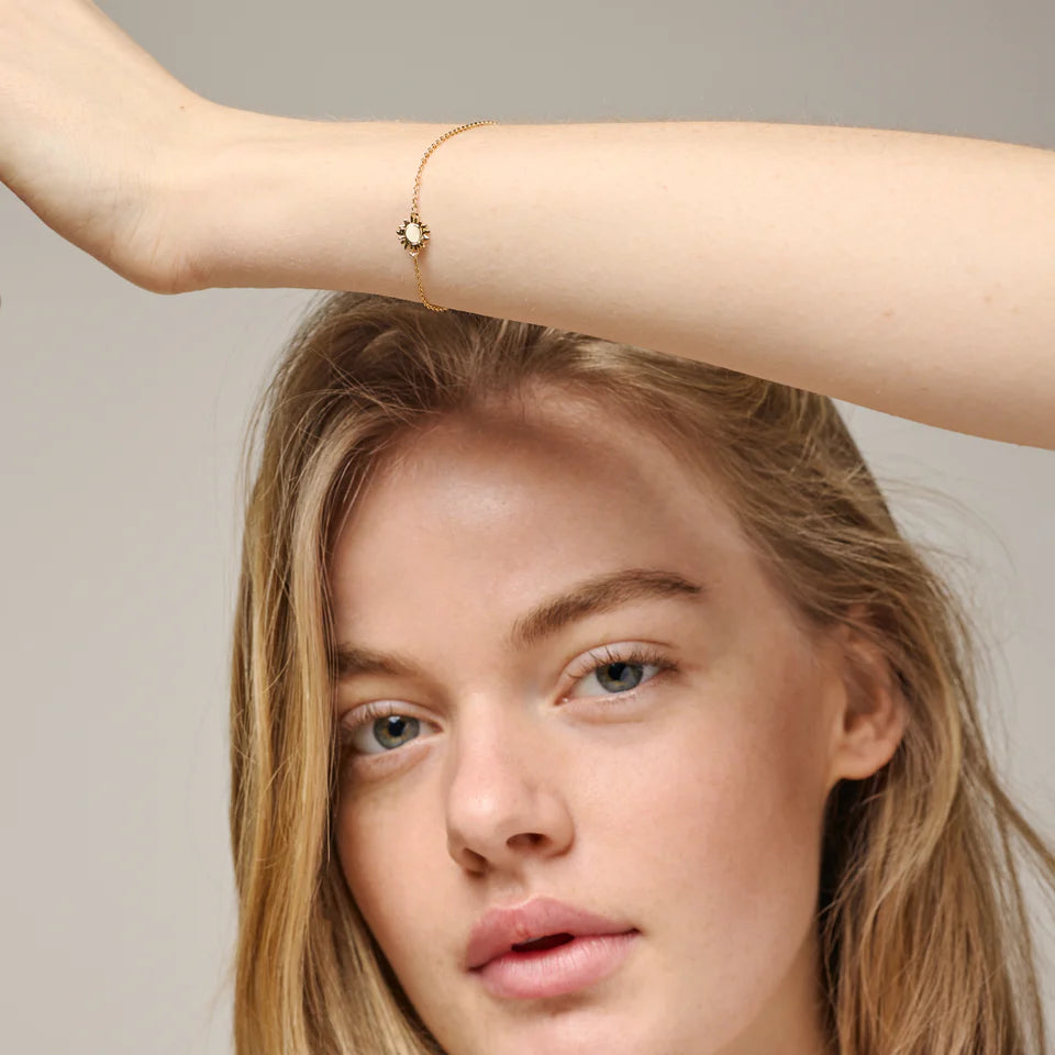 Sunshine Bracelet - Daisy