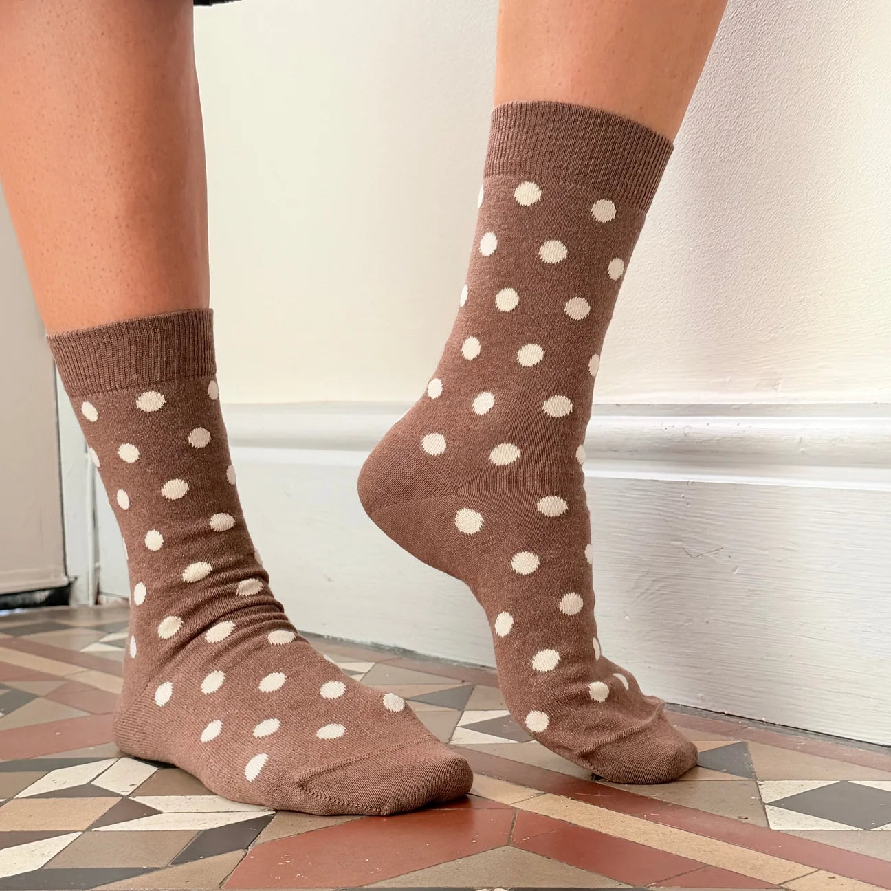 Luxe Cotton Socks - Polka Dot Ecru/Coffee