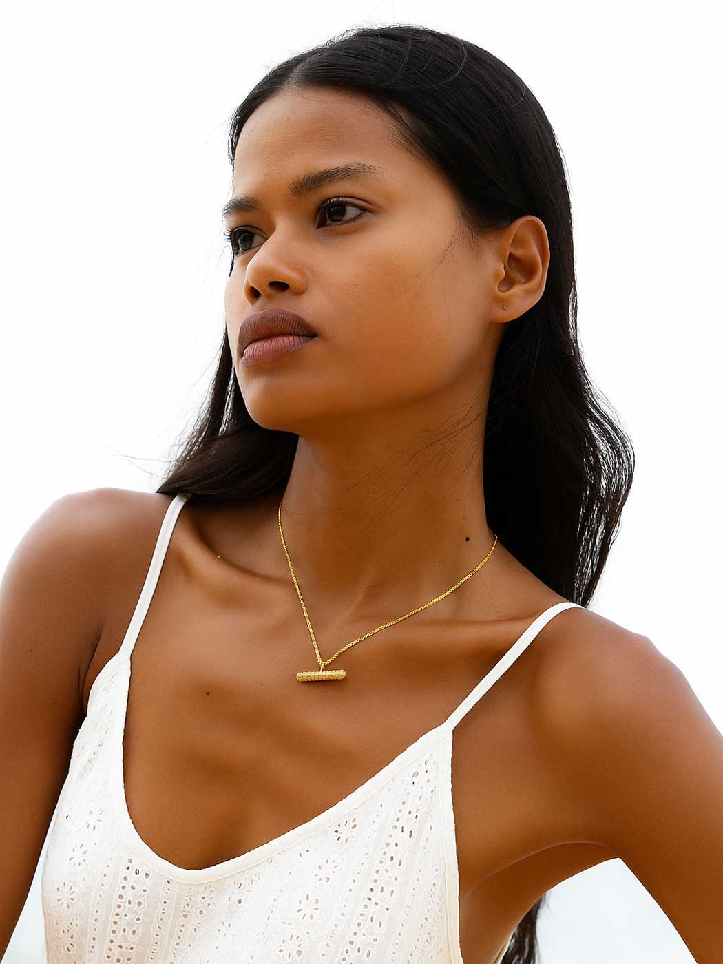 Margot T - Bar Necklace - Gold Plating