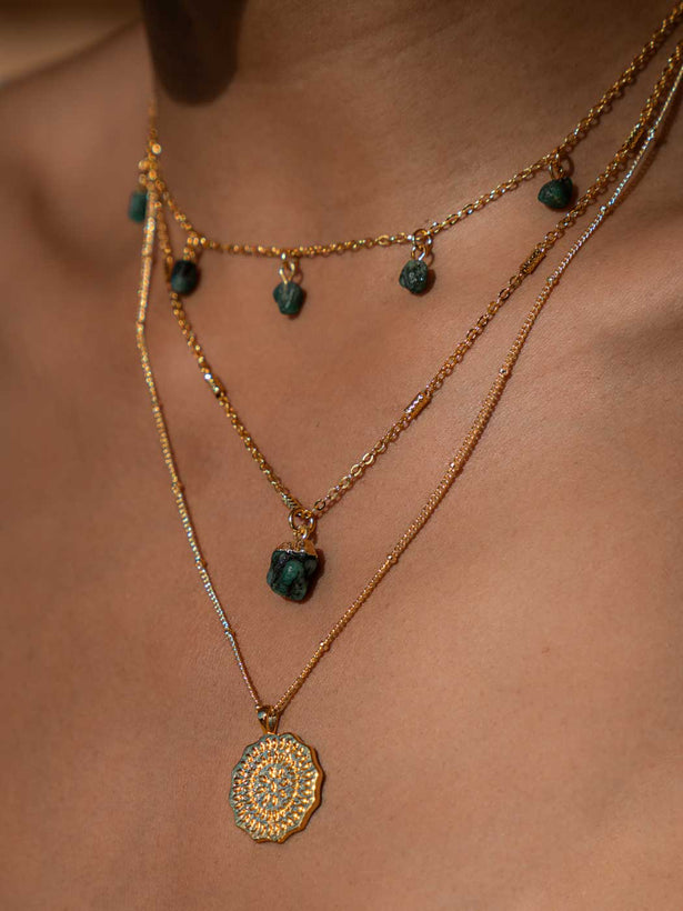 Mohica Raw Emerald Charm Choker - Gold Plating/Emerald