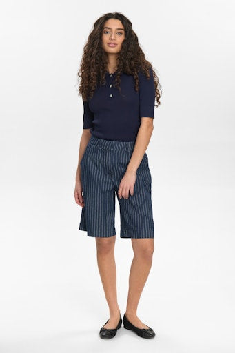 Nuvibeke Shorts - Medium Blue Denim