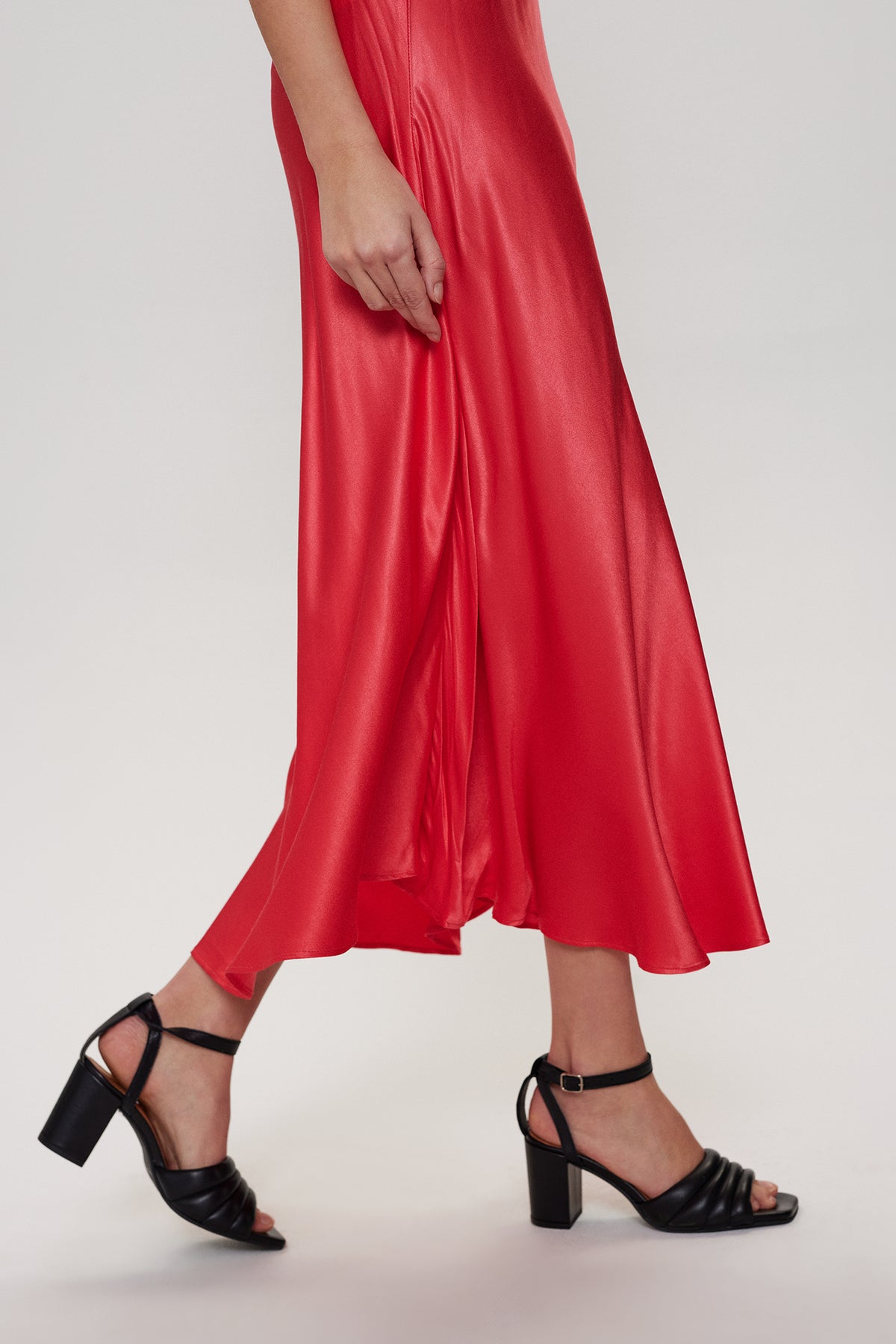 Nuevelyn Skirt - Teaberry