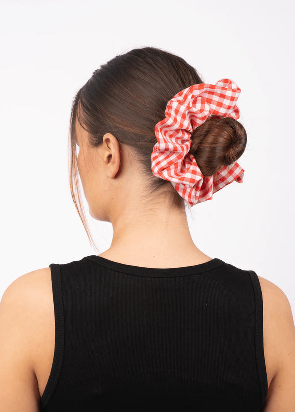 Checkered Grande Scrunchie - Red