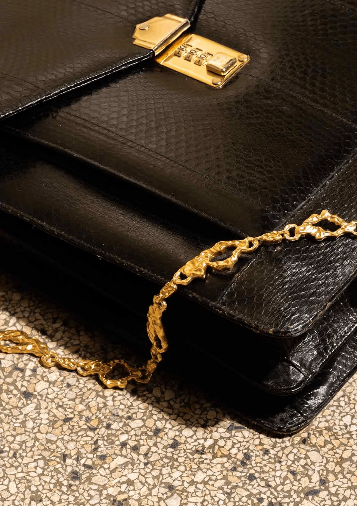 Echo of Sirens Gilded Necklace - Gold