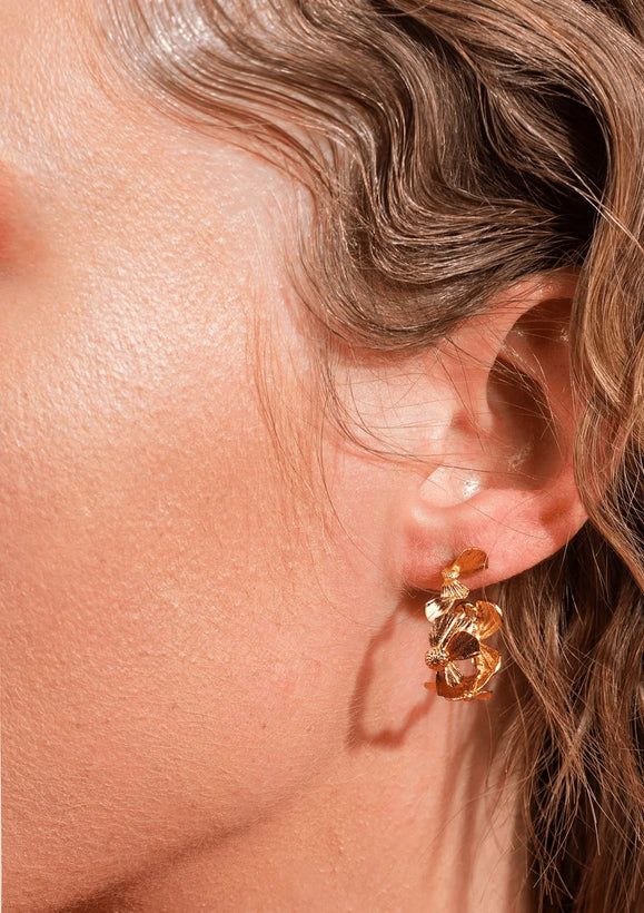 Wildflower Gilded Hoop Earrings - Gold