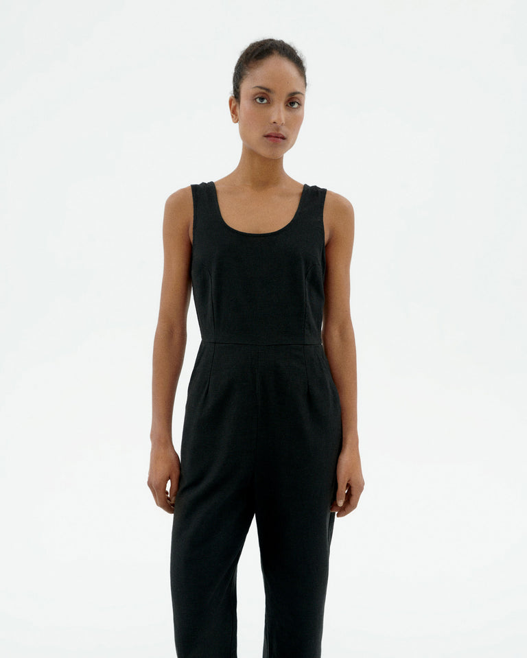 Raflesia Jumpsuit - Black