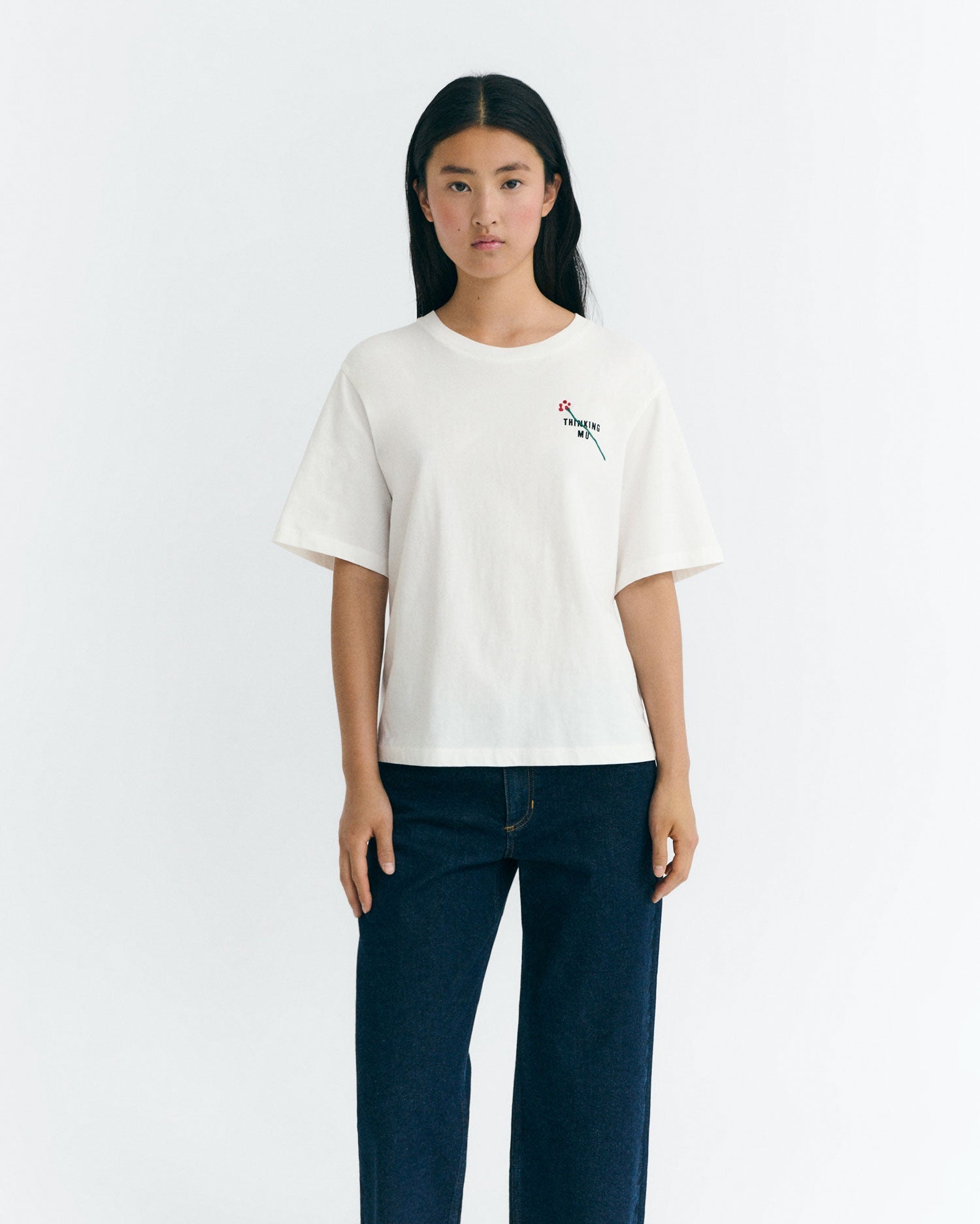 Embroidered Flor Lucia T-Shirt - White