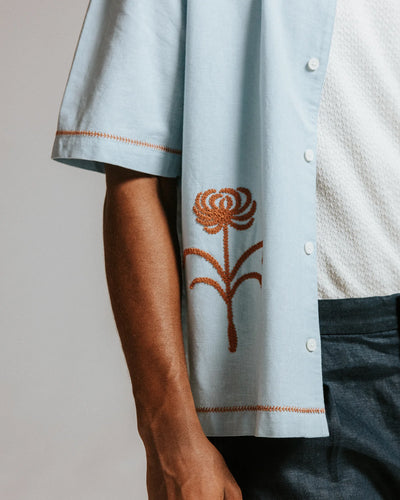 Keats Shirt Dahlia Embroidery - Light Blue / Rust