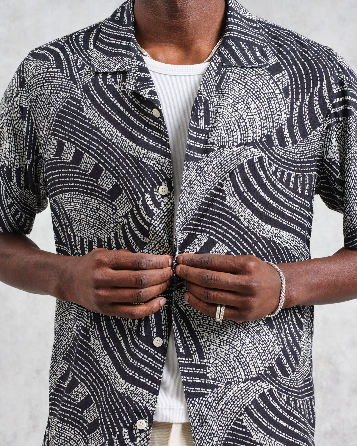 Didcot Shirt - Navy And Ecru Swirl Print