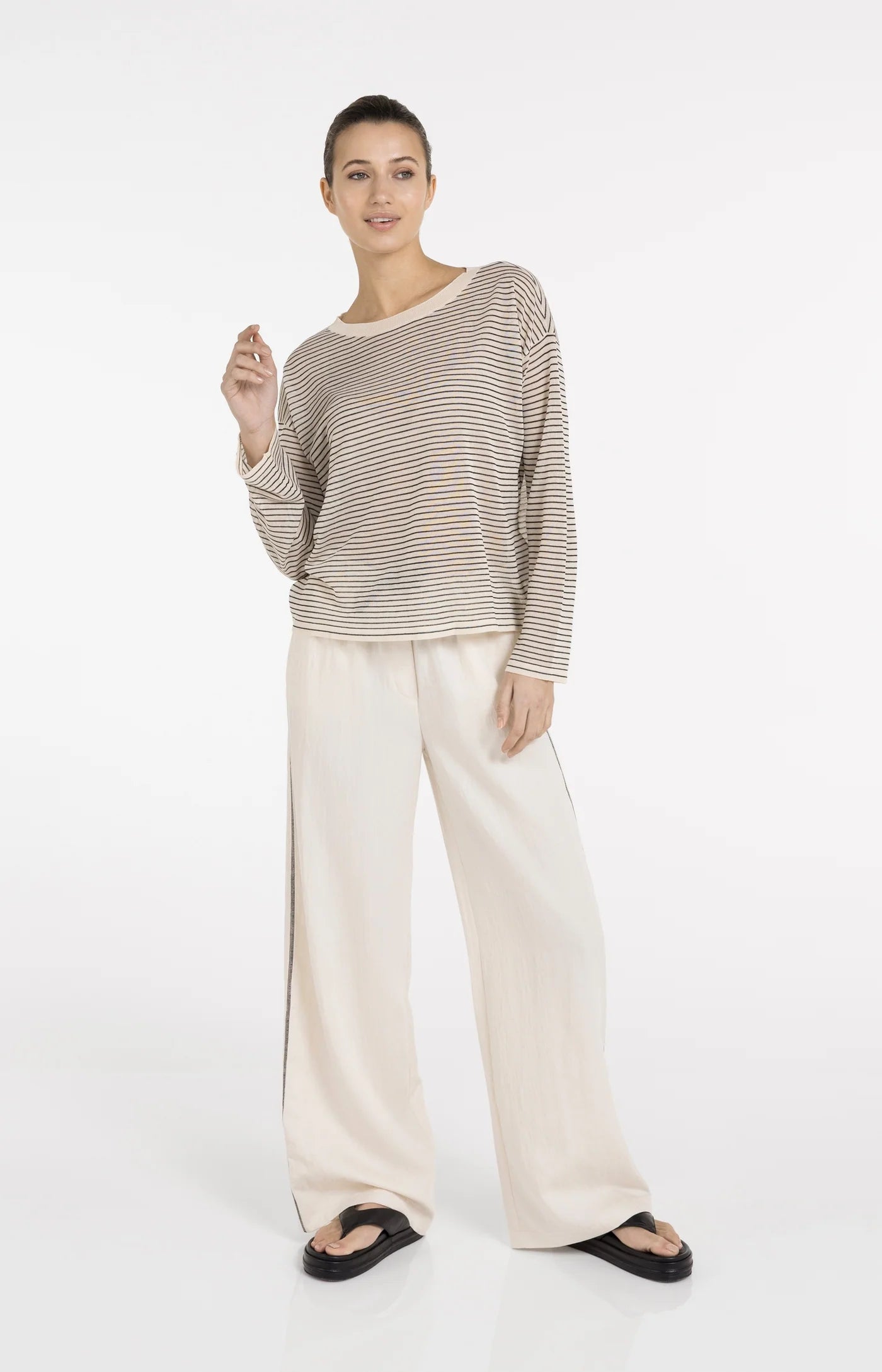 Fine Knitted Stripe Sweater - Creme Beige Dessin