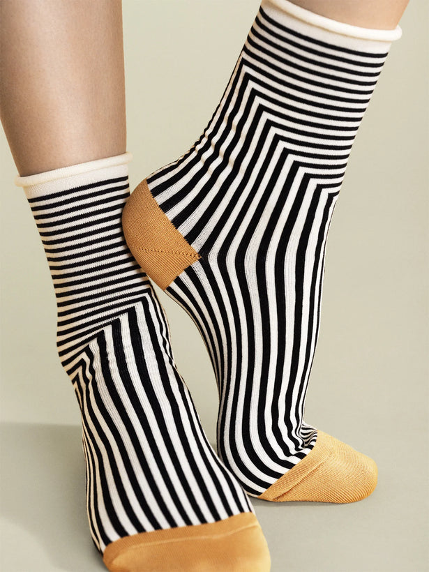 Corbusier Crew - Black