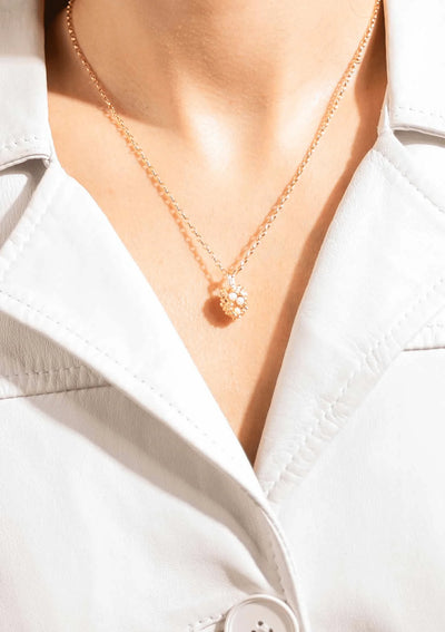 Venus Spoil Berry Gilded Necklace - Gold